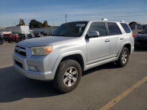 Toyota 4Runner SR5 4.0L 6 2012