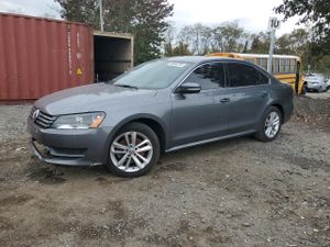 Volkswagen Passat SE 1.8L 4 2014