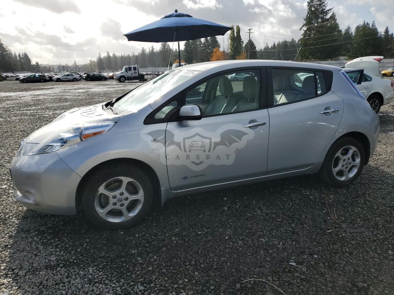 Nissan Leaf SV U 2012