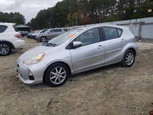 Toyota Prius 1.5L 4 2013