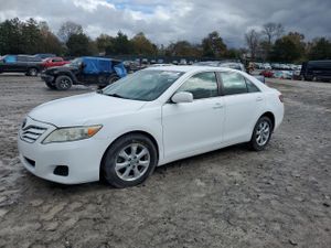 Toyota Camry BASE 2.5L 4 2011
