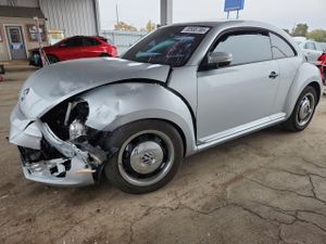 Volkswagen Beetle 1.8T 1.8L 4 2015