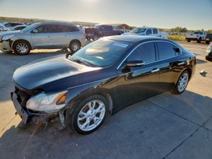 Nissan Maxima S 3.5L 6 2012