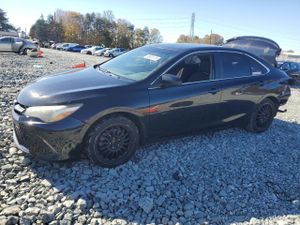 Toyota Camry LE 2.5L 4 2015