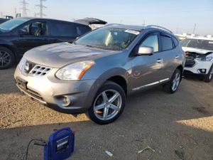 Nissan Rogue S 2.5L 4 2012