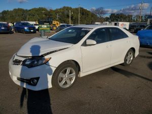 Toyota Camry L 2.5L 4 2014