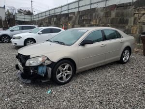 Chevrolet Malibu LS 2.4L 4 2012