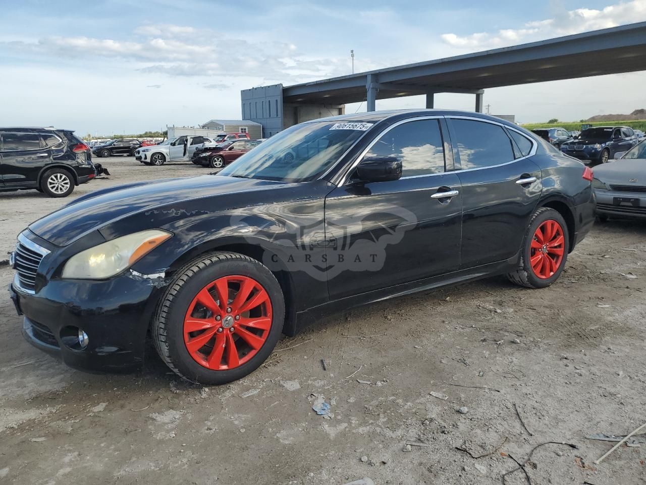 Infiniti M37 X 3.7L 6 2012