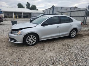 Volkswagen Jetta SE 1.8L 4 2015