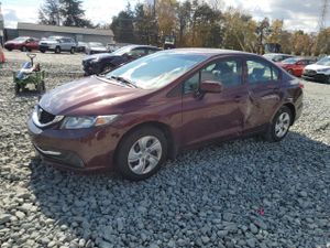 Honda Civic LX 1.8L 4 2015