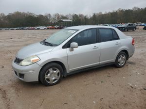 Nissan Versa S 1.8L 4 2009
