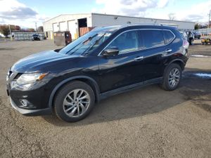 Nissan Rogue S 2.5L 4 2015