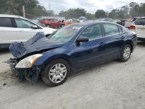 Nissan Altima BASE 2.5L 4 2010
