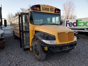 IC Corporation CE Series CE 6.4L 8 2009