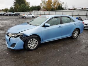 Toyota Camry BASE 2.5L 4 2012