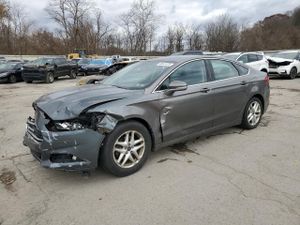 Ford Fusion SE 1.6L 4 2013