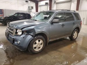 Ford Escape XLT 3.0L 6 2012