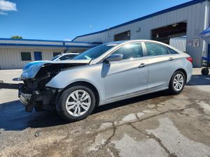 Hyundai Sonata GLS 2.4L 4 2011