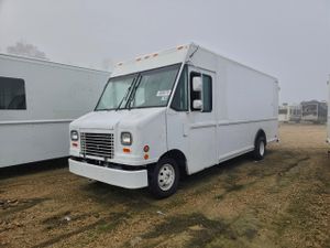 Ford Econoline E350 SUPER DUTY STRIPPED CHASSIS 5.4L 8 2005