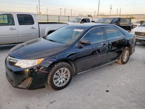 Toyota Camry BASE 2.5L 4 2012