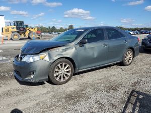 Toyota Camry BASE 2.5L 4 2012
