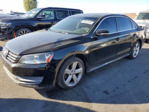 Volkswagen Passat SE 2.5L 5 2013