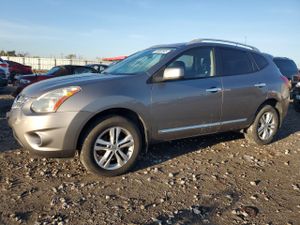 Nissan Rogue S 2.5L 4 2013