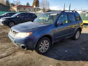 Subaru Forester 2.5X PREMIUM 2.5L 4 2012