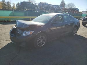 Toyota Camry BASE 2.5L 4 2010