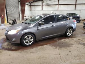 Ford Focus SE 2.0L 4 2014