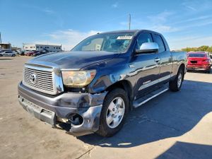 Toyota Tundra DOUBLE CAB LIMITED 5.7L 8 2010