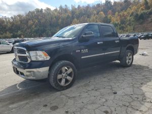 RAM 1500 SLT 5.7L 8 2014