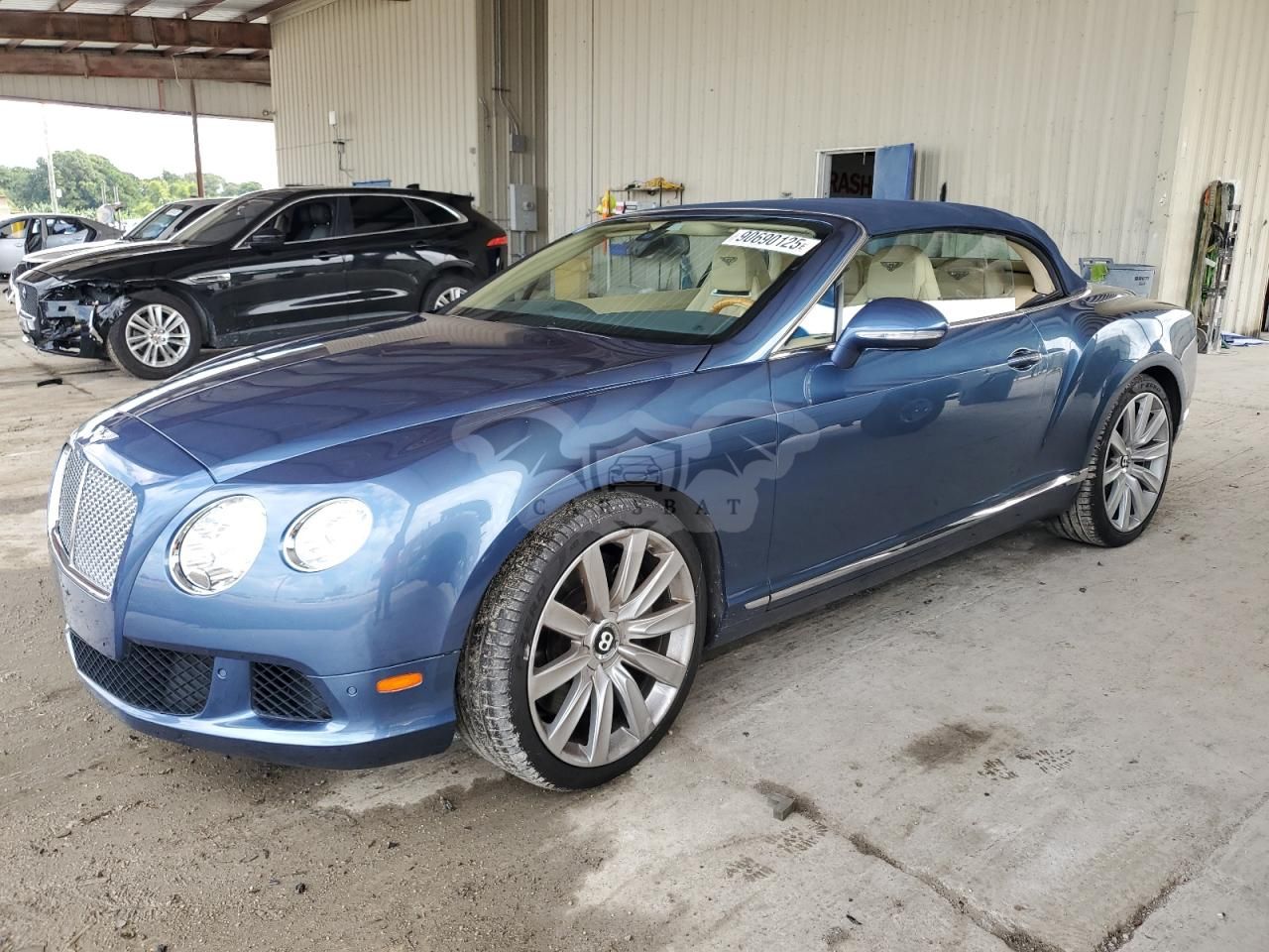 Bentley Continental GTC 6.0L 12 2012