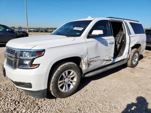 Chevrolet Suburban C1500 LT 5.3L 8 2015