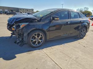 Ford Focus SE 2.0L 4 2013