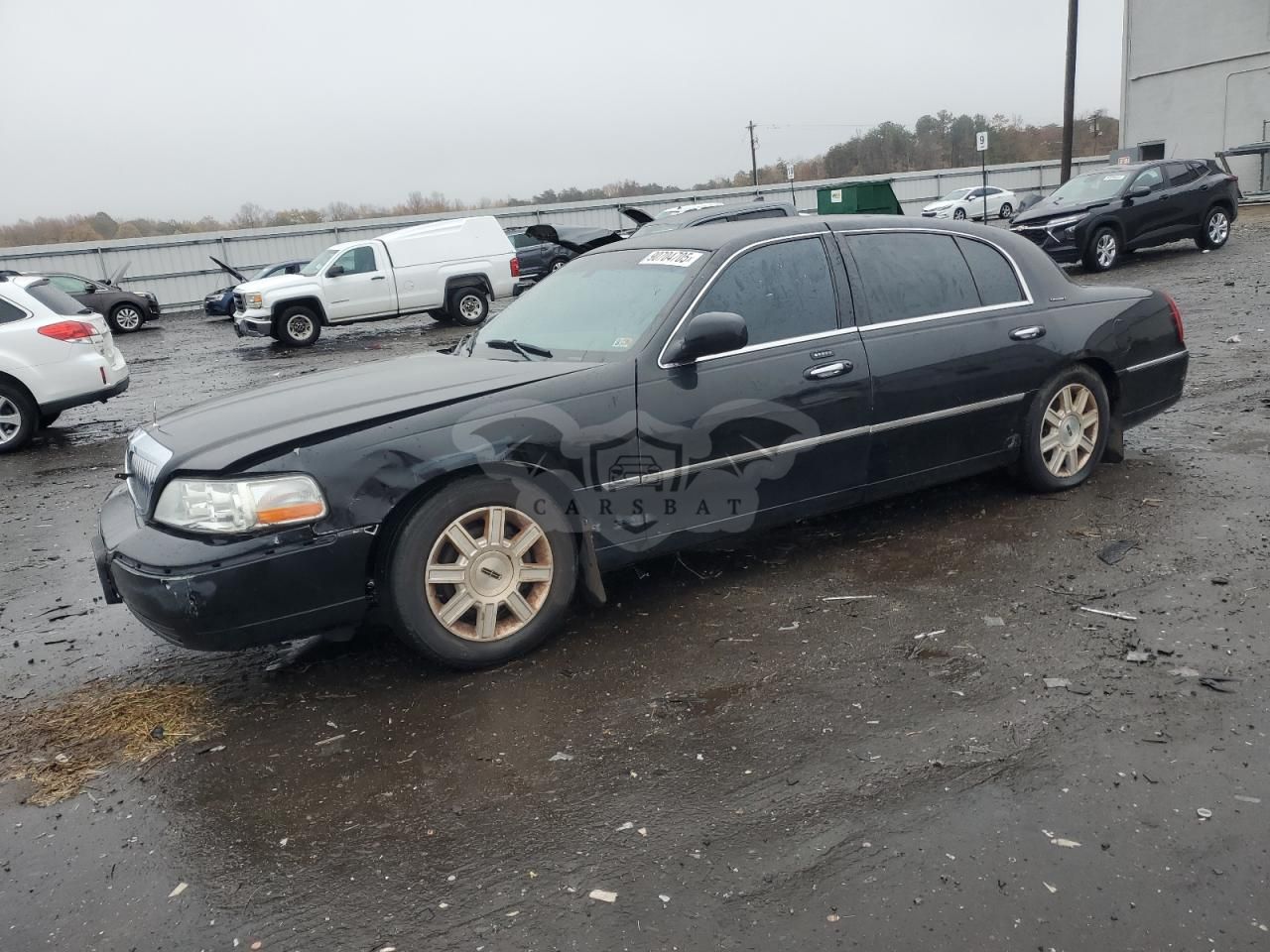Lincoln Town Car EXECUTIVE L 4.6L 8 2011
