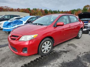 Toyota Corolla BASE 1.8L 4 2011