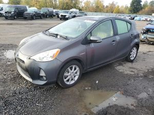 Toyota Prius 1.5L 4 2013