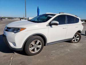 Toyota Rav4 XLE 2.5L 4 2015
