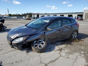 Ford Focus TITANIUM 2.0L 4 2014