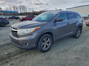 Toyota Highlander XLE 3.5L 6 2015