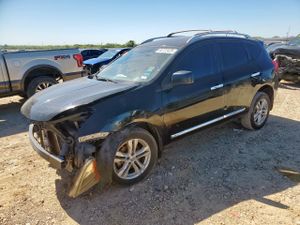 Nissan Rogue S 2.5L 4 2015