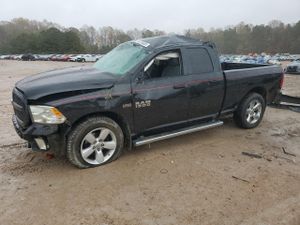 RAM 1500 ST 5.7L 8 2015