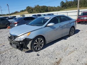 Hyundai Sonata SE 2.0L 4 2013