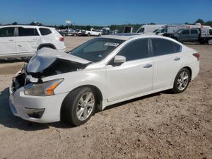 Nissan Altima 2.5 2.5L 4 2015