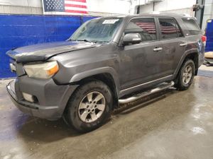 Toyota 4Runner SR5 4.0L 6 2011