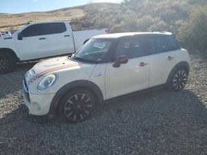 Mini Cooper S 2.0L 4 2015