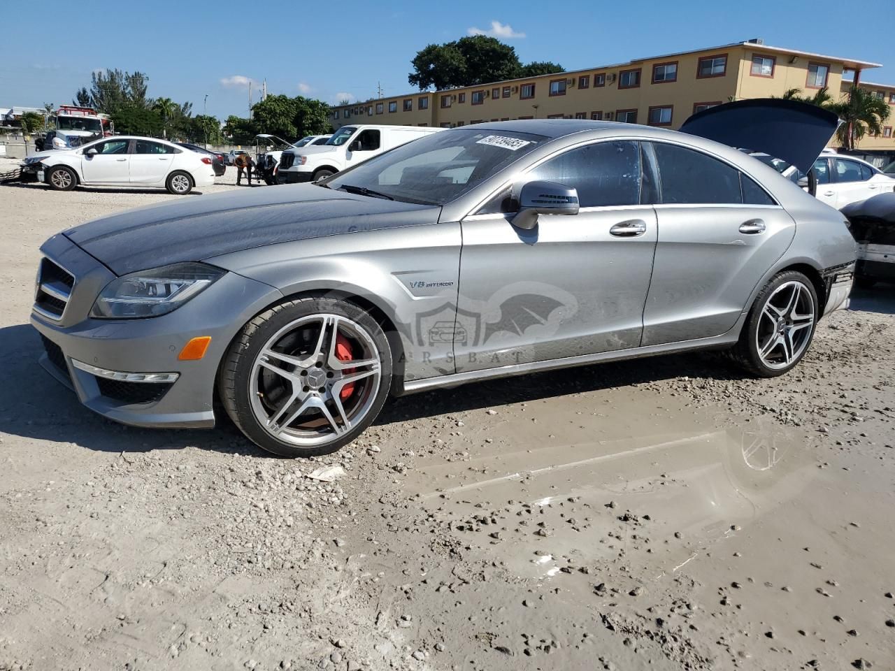Mercedes-Benz CLS 63 AMG 5.5L 8 2012