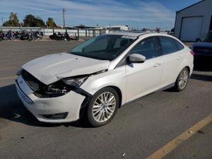 Ford Focus TITANIUM 2.0L 4 2015