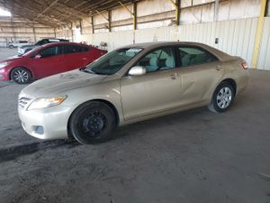 Toyota Camry BASE 2.5L 4 2011